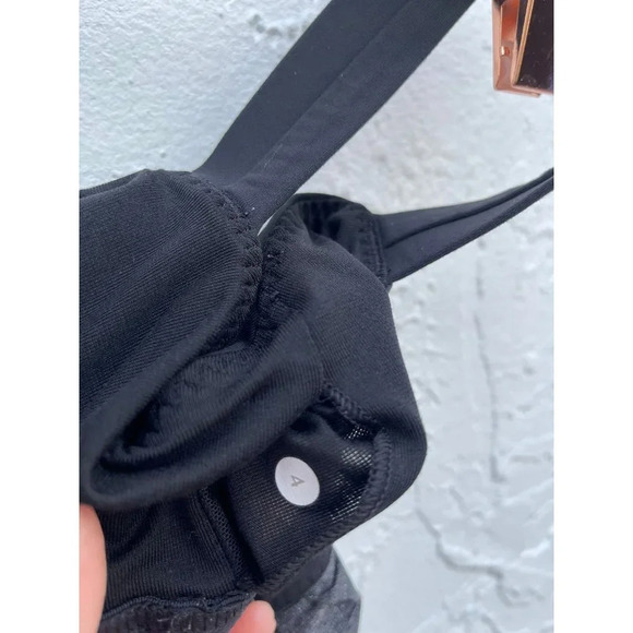 Lululemon Womens Sleeveless Athletic Workout Active Layered Tank Top Black Sz 4 - Picture 7 of 7